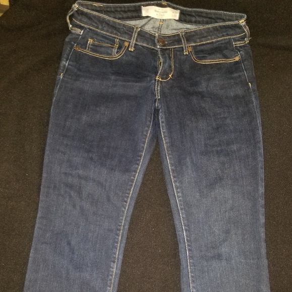 Jeans - Picture 2 of 2